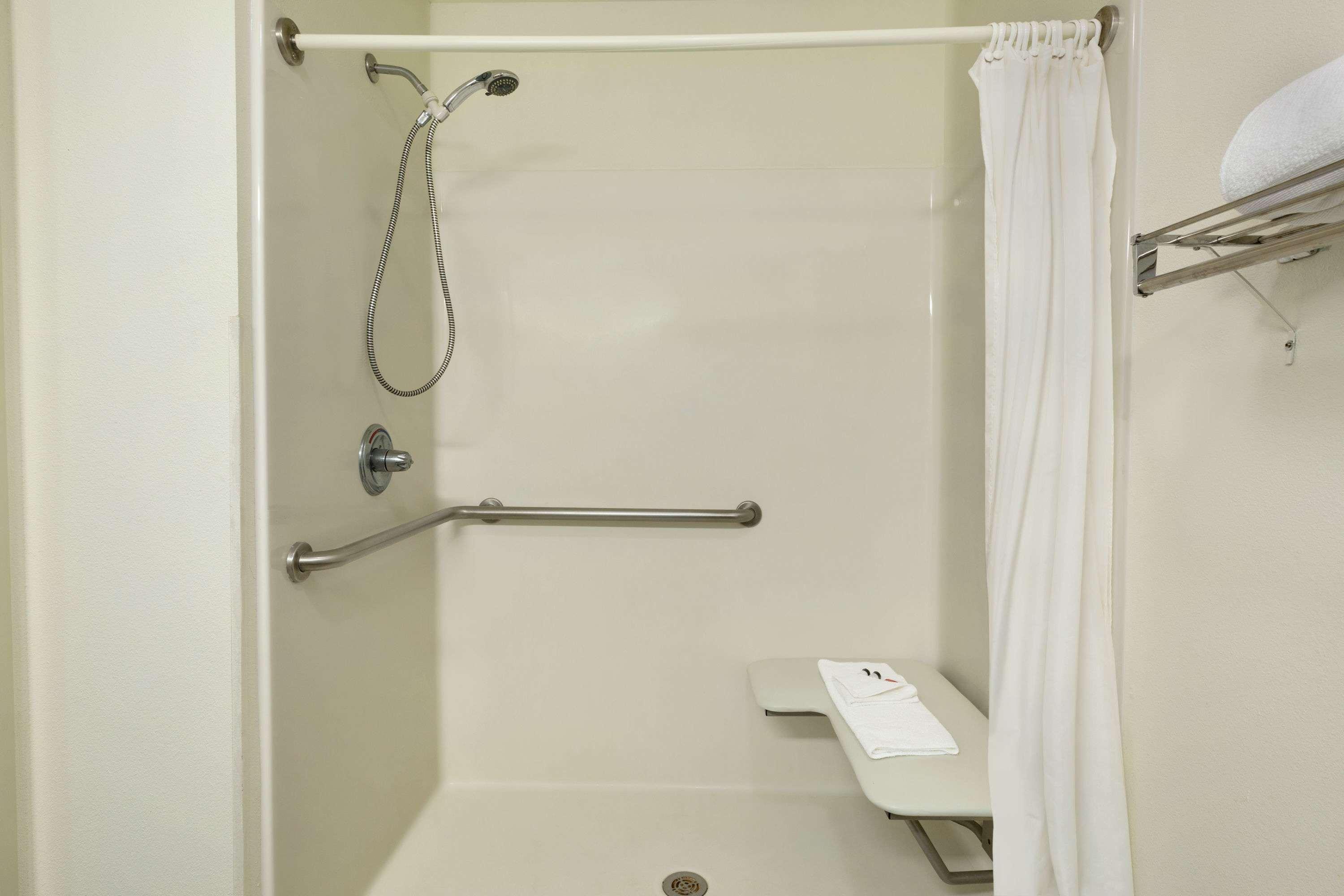 Travelodge By Wyndham Sharon Springs Экстерьер фото